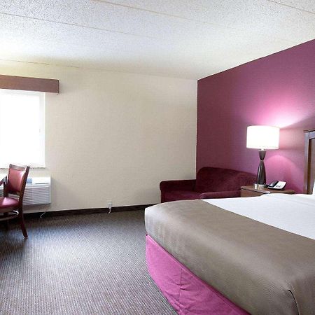 Americinn Lodge And Suites Osceola Exterior photo